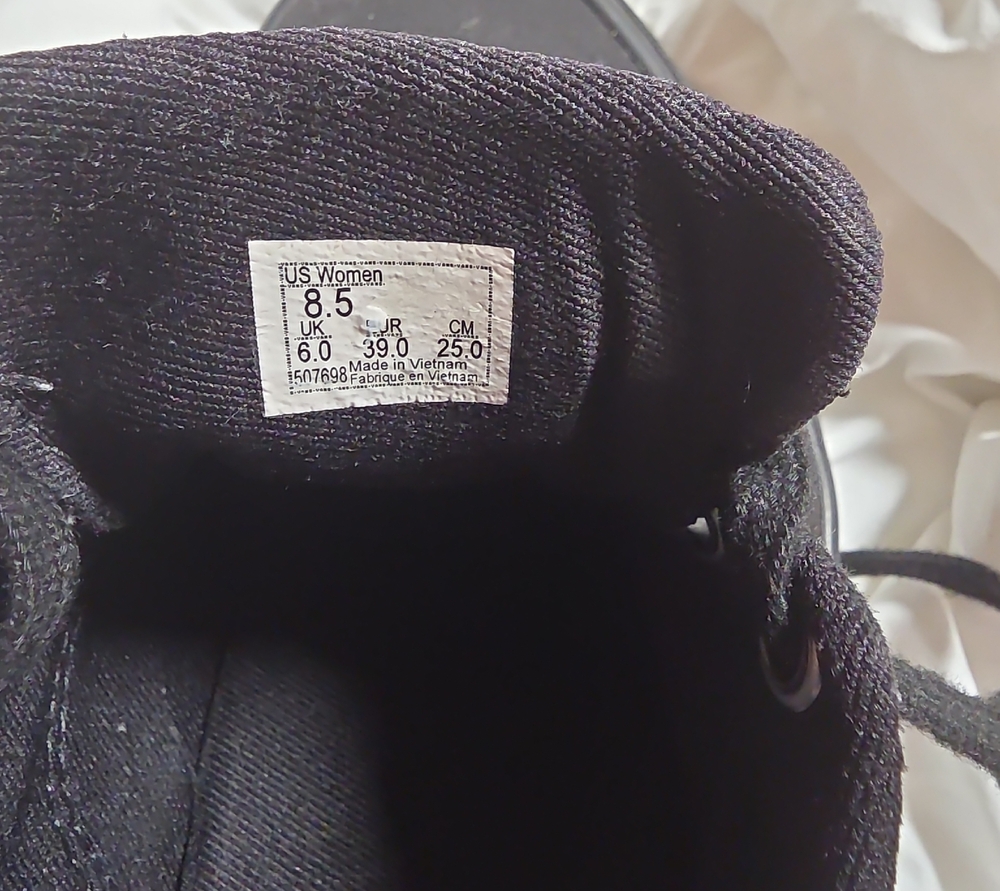 Womens VANS - Picture 4 of 4